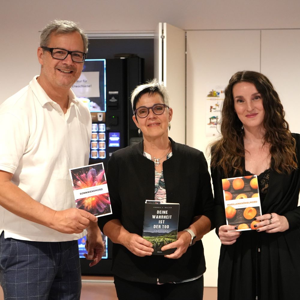 Bibliothek Zeltweg und die österreichischen Krimiautorin Andrea A. Walter aka Fanny Svoboda
